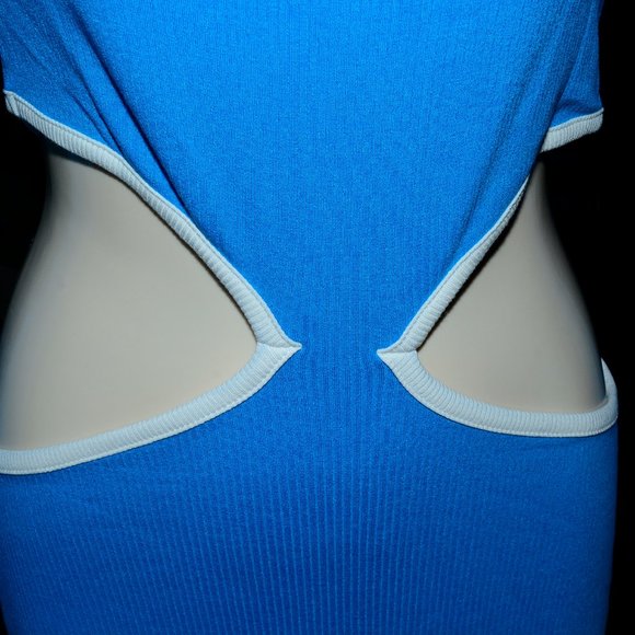 BLUE KNIT DRESS WITH SEXY CUTOUTS - Picture 7 of 7